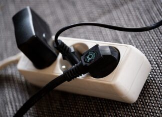 Czy przedłużacz musi być rozwinięty?